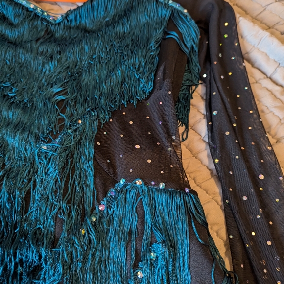 Dance costum - Picture 4 of 5